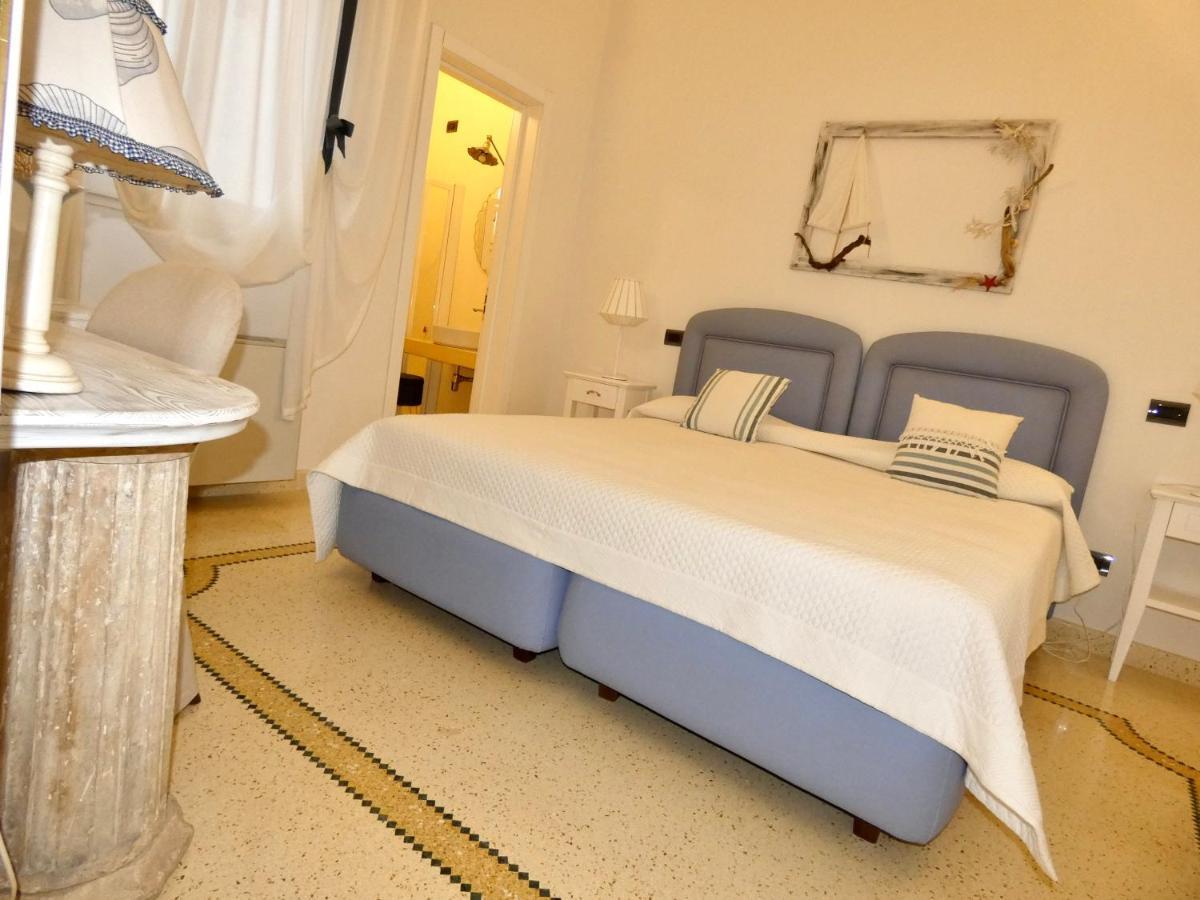 Palazzo Casto Relais Hotel Taviano  Ngoại thất bức ảnh